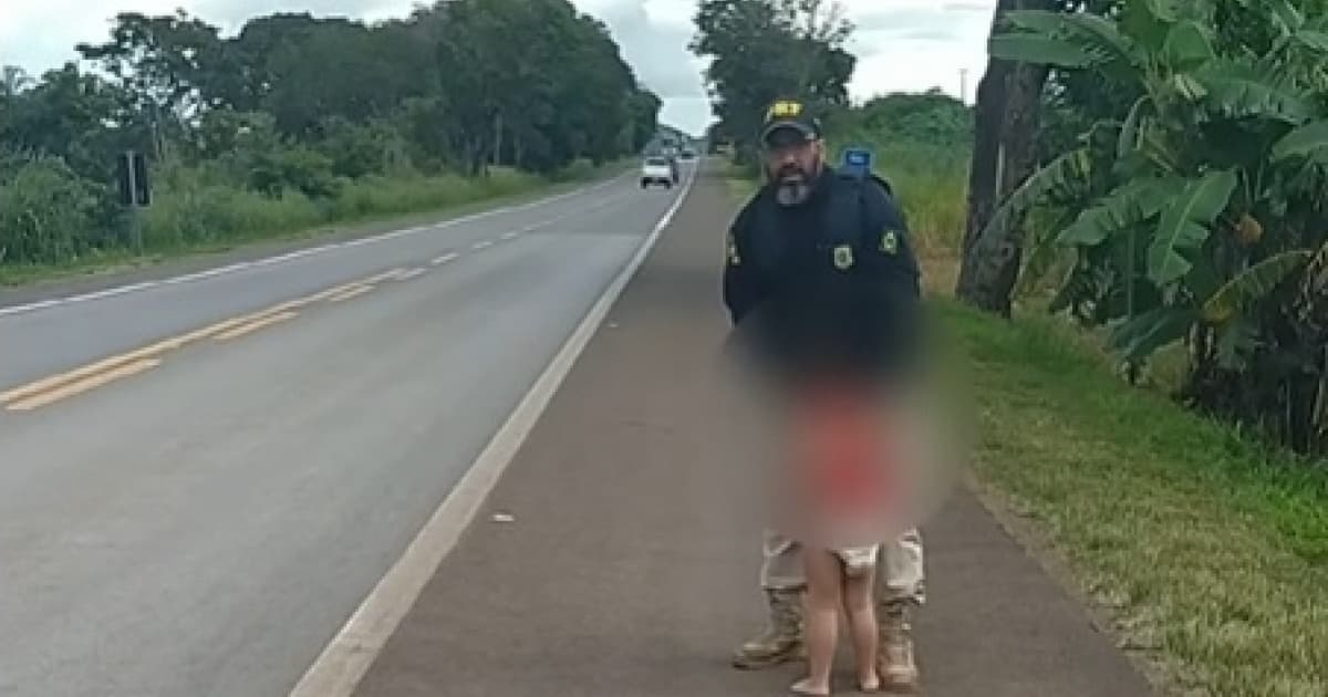 VÍDEO: PRF resgata criança de 4 anos que caminhava de fralda em rodovia de Goiás