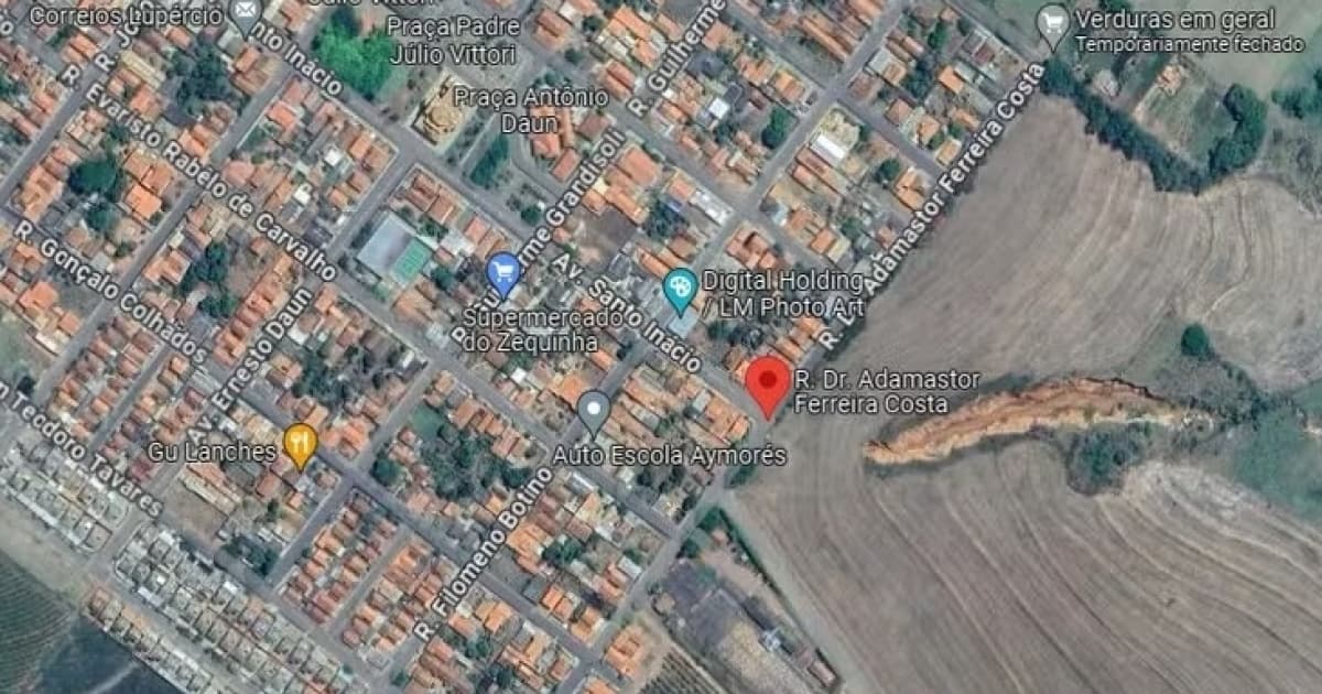 Imagens de satélite mostra a cratera de mais de 300 metros presente na cidade de Lupércio, interior de São Paulo.
