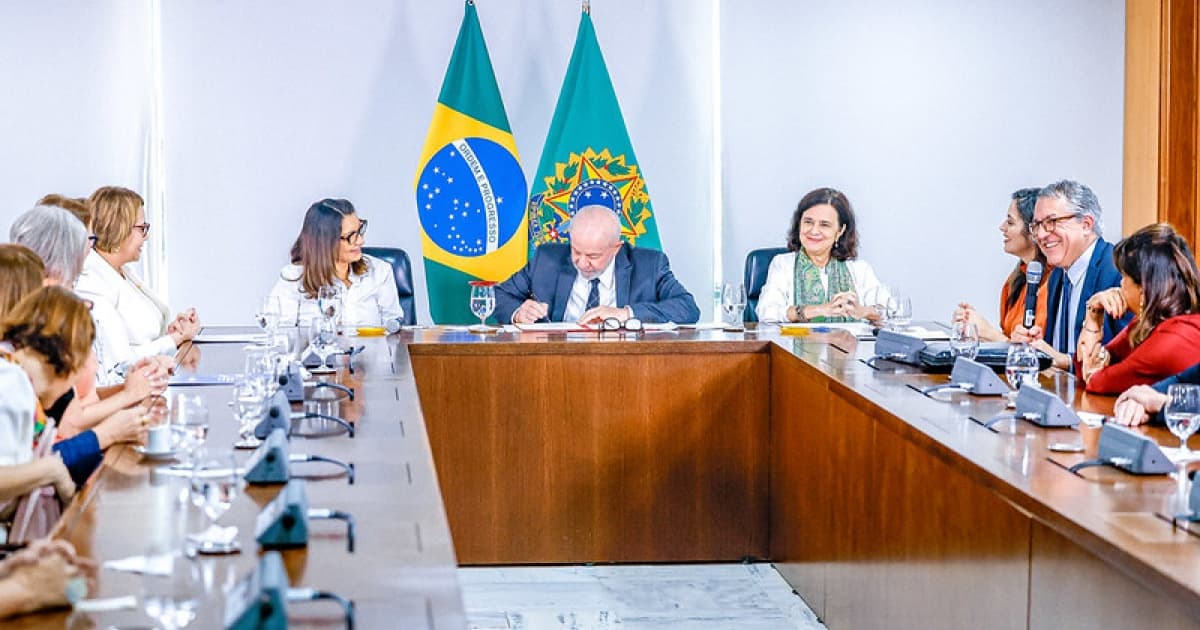 Lula sanciona lei para garantir acesso à educação infantil de crianças de até 3 anos