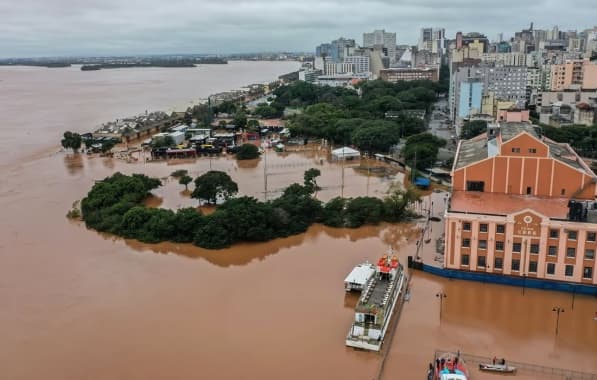 Famílias do RS vão receber Pix de R$ 5,1 mil do Auxílio Reconstrução 