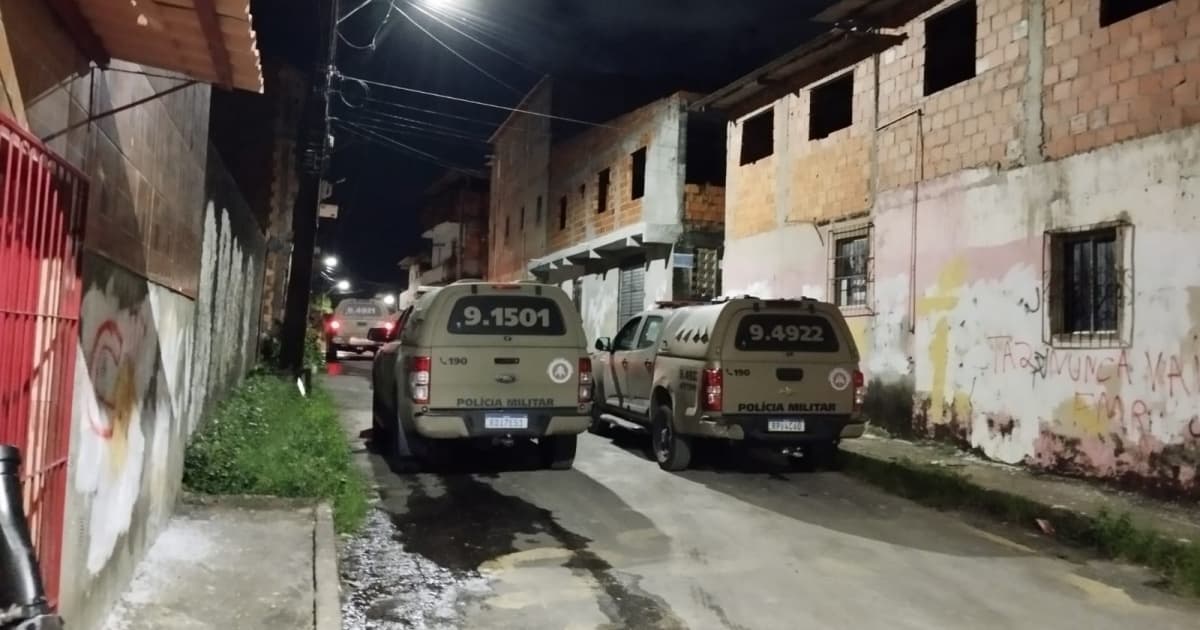 Constantes tiroteios, assassinatos e invasões fazem PM madrugar em Vila Verde, Salvador