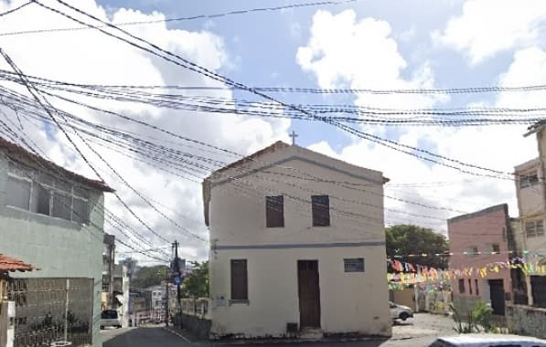 Homem é morto a tiros em depósito de bebidas em bairro de Salvador