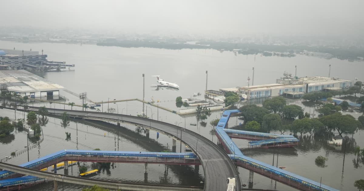 Aeroporto de Florianópolis anuncia ônibus emergenciais para o RS