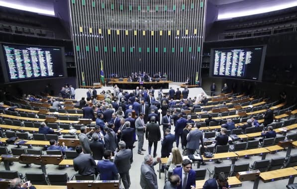 Candidatos à sucessão de Lira votaram contra veto de Lula ao projeto das saidinhas; veja os nomes