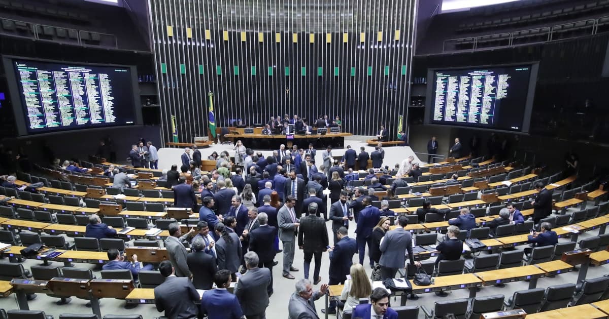 Candidatos à sucessão de Lira votaram contra veto de Lula ao projeto das saidinhas; veja os nomes