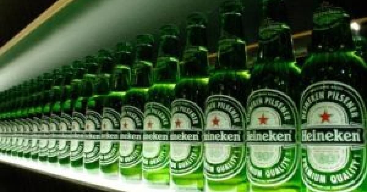 Heineken altera a fórmula de sua cerveja no Brasil sem avisar os consumidores; entenda