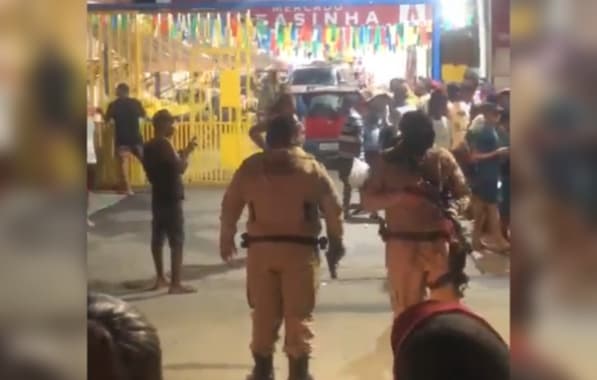 VÍDEO: Homem invade mercado, faz clientes reféns e é preso pela PM em São Tomé de Paripe