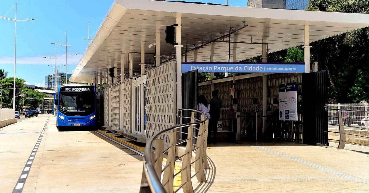 Nova linha do BRT passa a atender estações do Itaigara e Parque da Cidade em Salvador