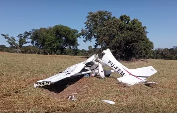 Duas pessoas morrem em queda de avião em cidade do Mato Grosso