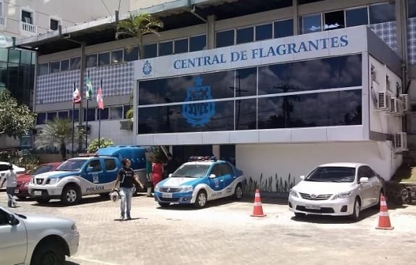 Homem é detido após tentar dar calote em profissional do sexo, motorista de aplicativo e motel em Salvador