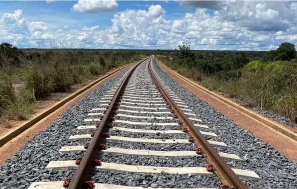 Ferrovia Oeste-Leste avança com ordem de serviço para conclusão do trecho que liga Caetité a Barreiras
