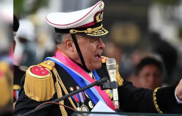 General boliviano suspeito de liderar tentativa de golpe é transferido para prisão de segurança máxima
