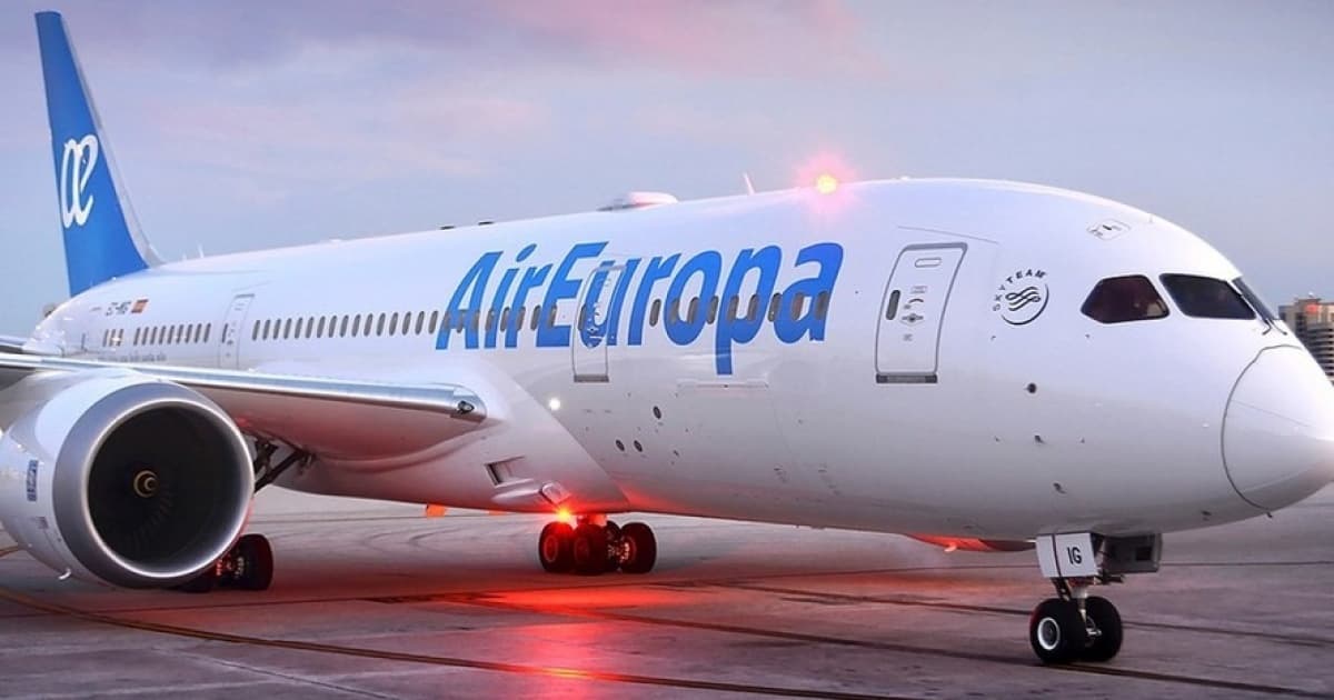 VÍDEO: Turbulência em voo da Air Europa deixa pelo menos 30 feridos; avião fez pouso de emergência em Natal 