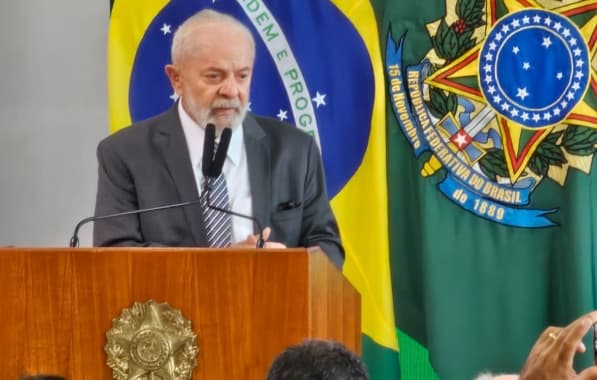Lula anuncia maior Plano Safra da história e diz que Bolsonaro finge que gosta do agro