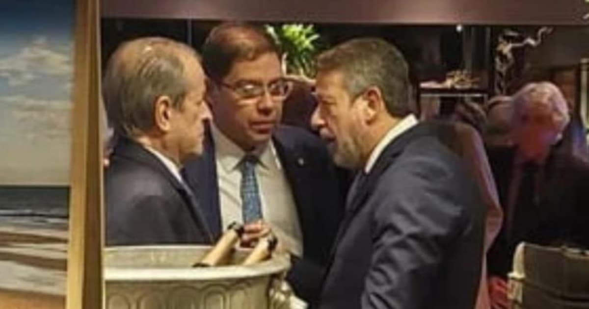Candidato do Planalto à presidência da Câmara, Antonio Brito reúne ministros de Lula e bolsonaristas durante festa em Brasília