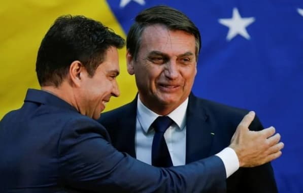 Bolsonaro mantém apoio a Ramagem mesmo após áudio: “Estamos juntos”