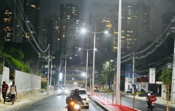 Rio Vermelho recebe nova iluminação pública
