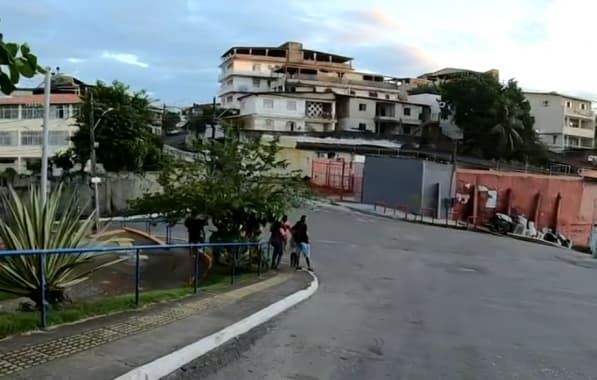 Ônibus deixam de circular no final de linha da Santa Mônica, em Salvador
