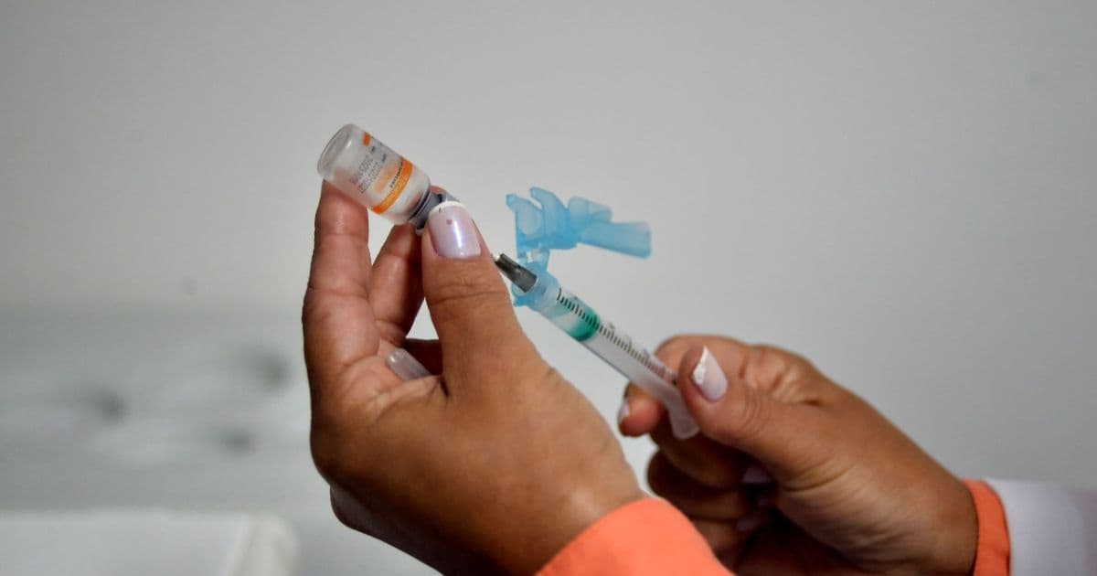 PNI vai discutir inclusão de adolescentes na vacinação contra Covid-19, sinaliza Queiroga