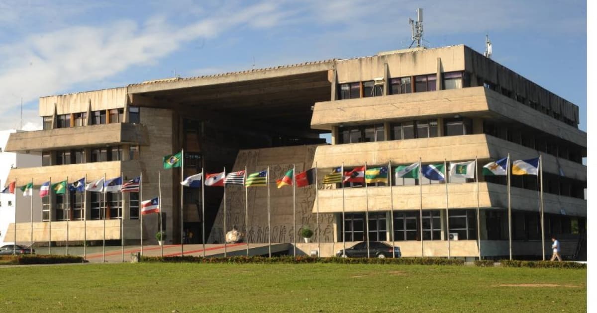 Projeto de lei visa distribuição gratuita de medicamentos para pessoas com TDAH e autismo na Bahia