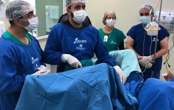 Hospital Regional da Chapada realiza primeira cirurgia urológica por vídeo