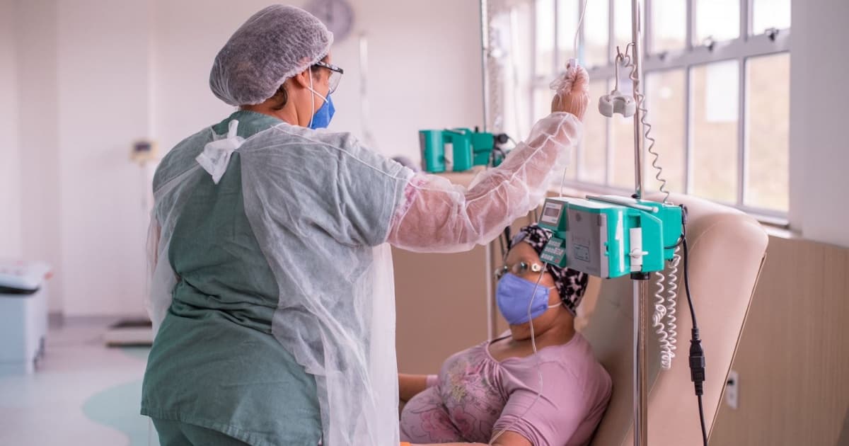 Núcleo de Oncologia da Santa Casa de Jequié presta assistência a pessoas em tratamento do câncer de mama