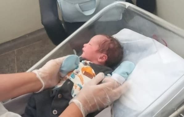 Bebê de dois meses morre após passar por lavagem nasal em UPA de Salvador 
