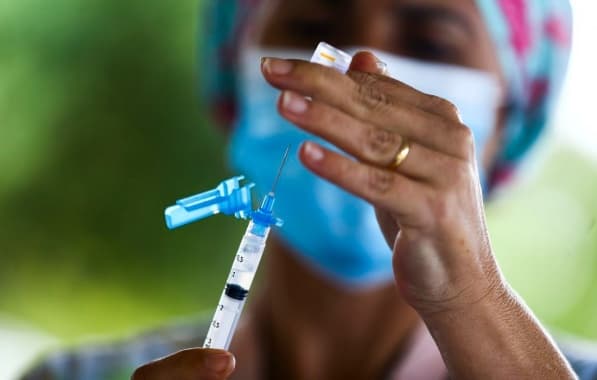 Anvisa escolhe composição de vacinas contra influenza para 2024