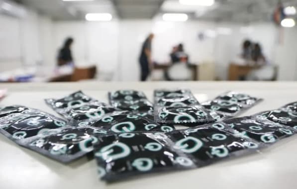 Sesab vai oferecer testagem de ISTs e distribuir 1 milhão de preservativos durante o Carnaval da Bahia