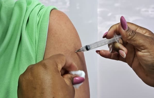 Bahia amplia público-alvo para vacinação contra a Dengue