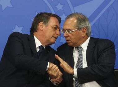 Bolsonaro promete ganho real no salário mínimo após repercussão de plano de Guedes