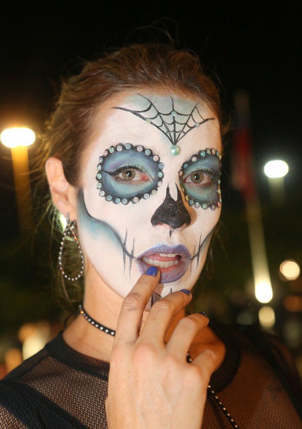 Para vestir a fantasia: festas de Halloween dão prêmios como hospedagem no  Copacabana Palace e R$ 1 mil