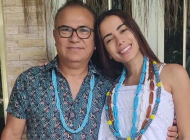 VÍDEO: Pai de santo de Anitta critica deputado e assume voto: 'Sou bolsonarista'