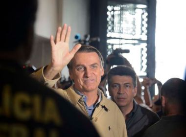 CNT/MDA: Bolsonaro vence Haddad com 56,8% dos votos válidos