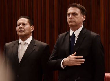 Militares ocupam mais de 100 cargos no 2º e 3º escalões do governo Bolsonaro, diz jornal