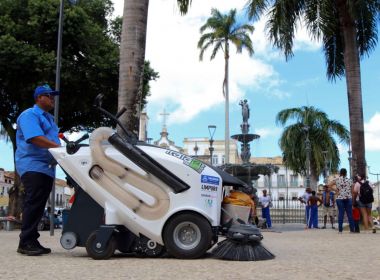 Varredeiras elétricas inovam limpeza urbana em Salvador