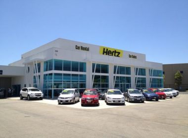 Locadora de carros Hertz pede falência nos Estados Unidos e no Canadá