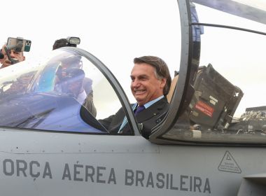 Mais da metade dos brasileiros aprova gestão de Bolsonaro, diz pesquisa  