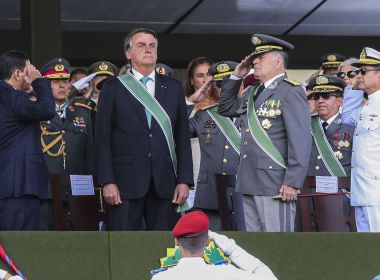 Bolsonaro convoca militares para reunião com embaixadores sobre urnas